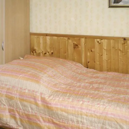 Four Bedroom Holiday In Szantod Ferienhaus Balatonszárszó