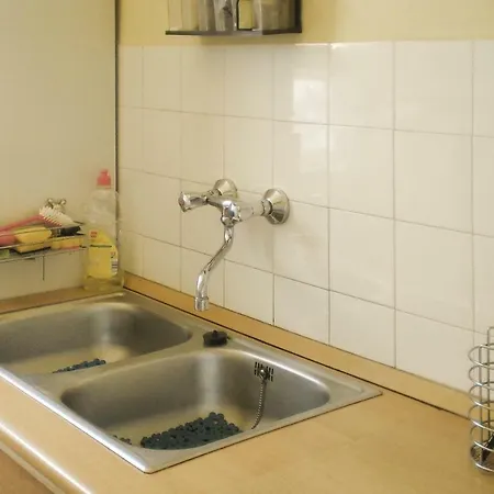 Four Bedroom Holiday In Szantod Ferienhaus Balatonszárszó